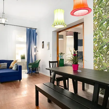 Blue Chili 13 - Nur Ein Katzensprung In - Bis 8 Pers